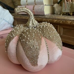 Rachel Zoe pink pearl Pumpkin